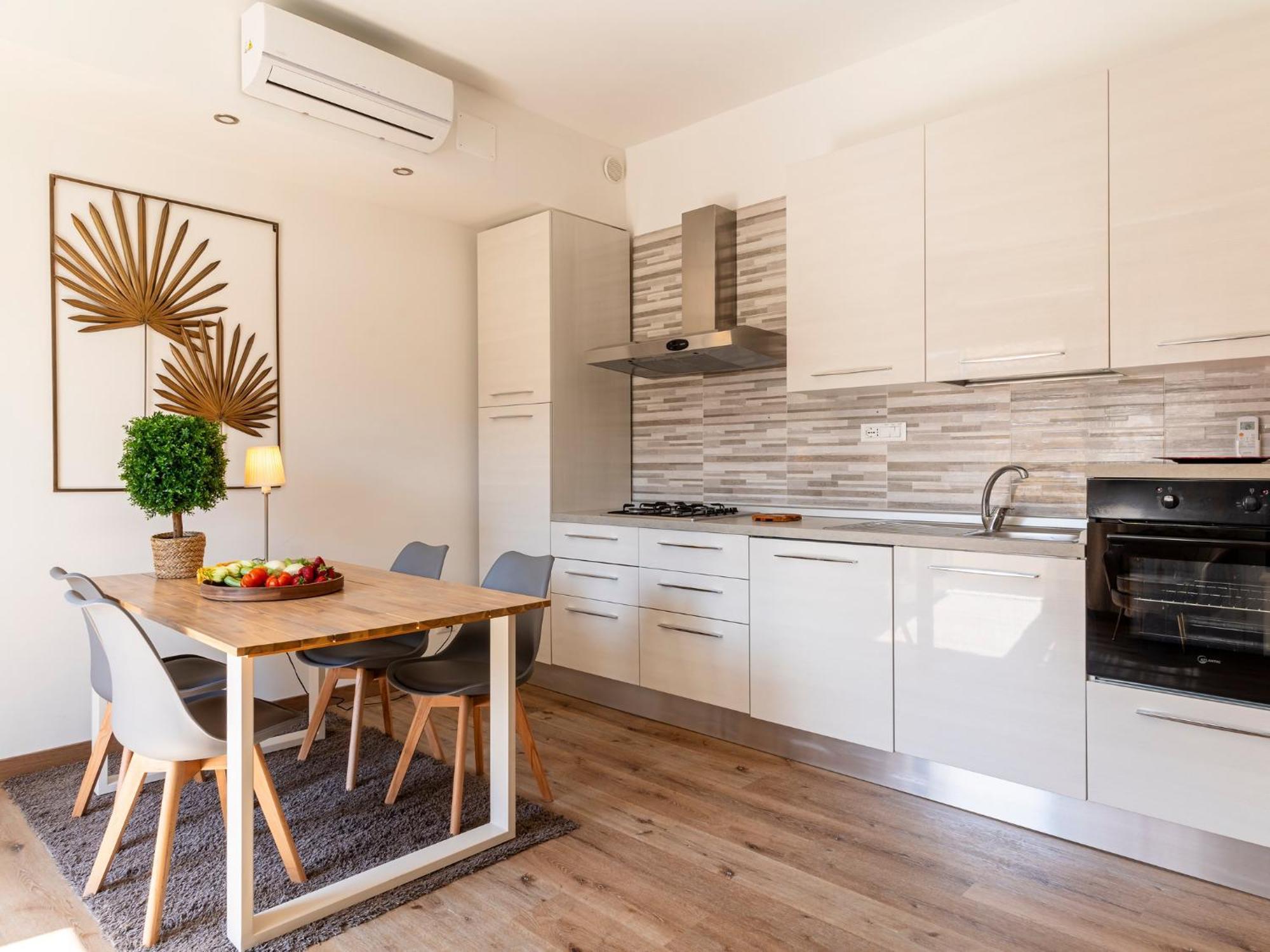 Livorno Central And Modern 2 Apts & 1 Room! Exteriör bild