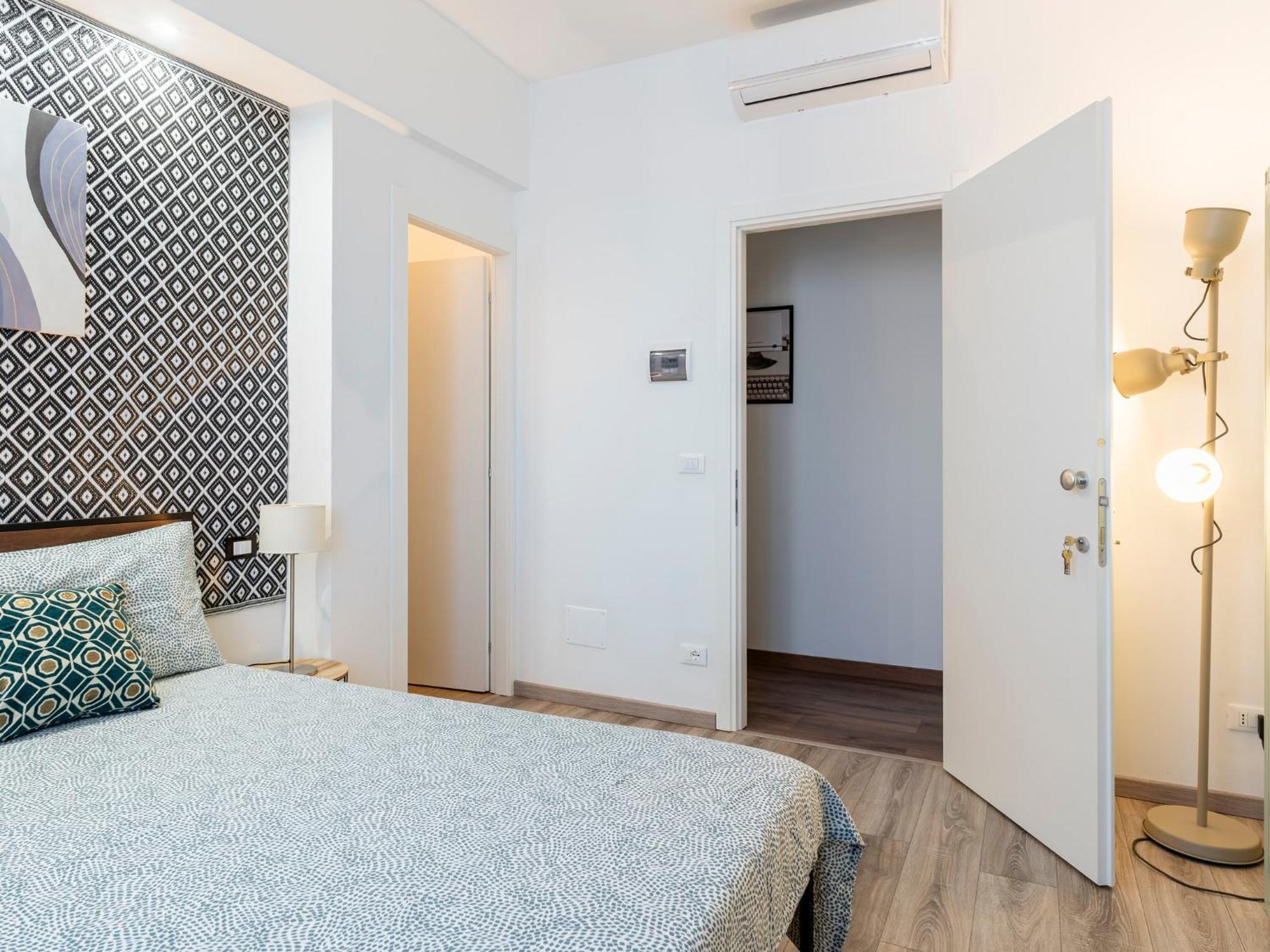 Livorno Central And Modern 2 Apts & 1 Room! Exteriör bild