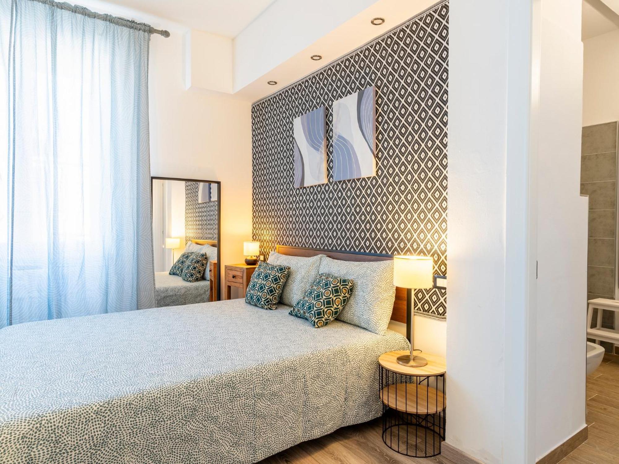 Livorno Central And Modern 2 Apts & 1 Room! Exteriör bild